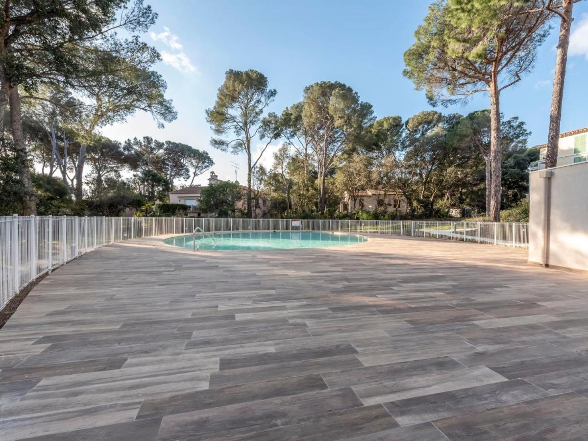 Apartment Le Domaine-1 By Interhome Cavalaire-sur-Mer Exterior foto
